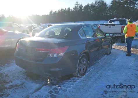 2012 Honda Accord 2.4 Se from USA, damaged, VIN 1HGCP2F68CA239697